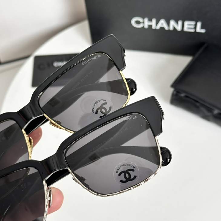 Picture of Chanel Sunglasses _SKUfw77709442fw